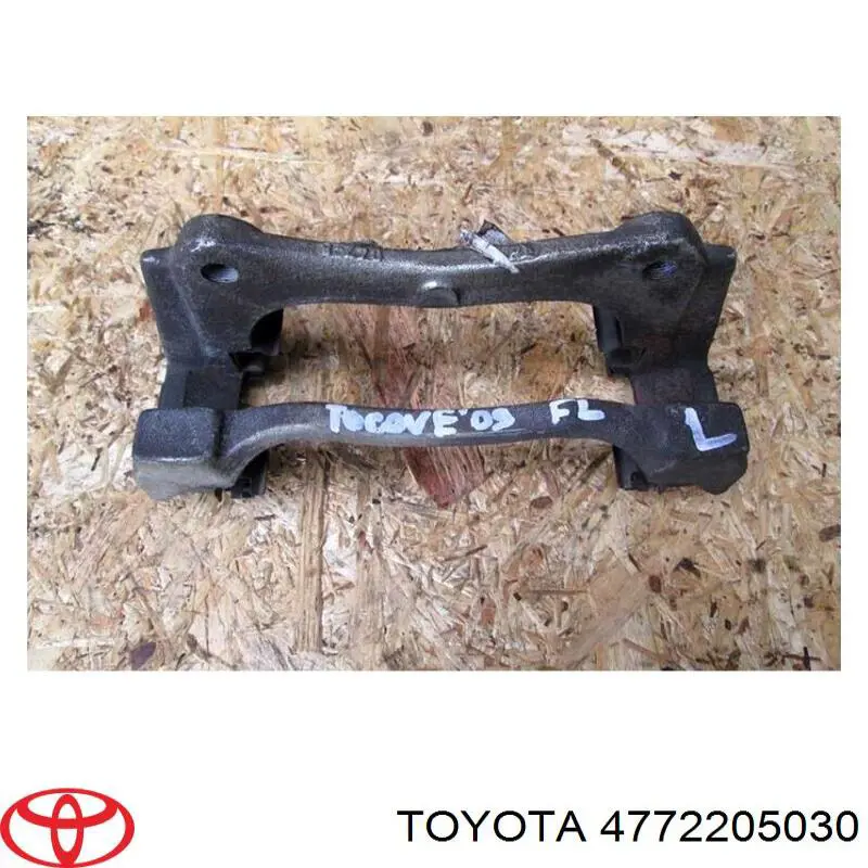 4772205030 Toyota soporte, pinza de freno delantera