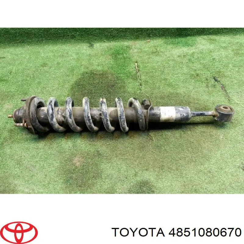 4851080670 Toyota amortiguador delantero