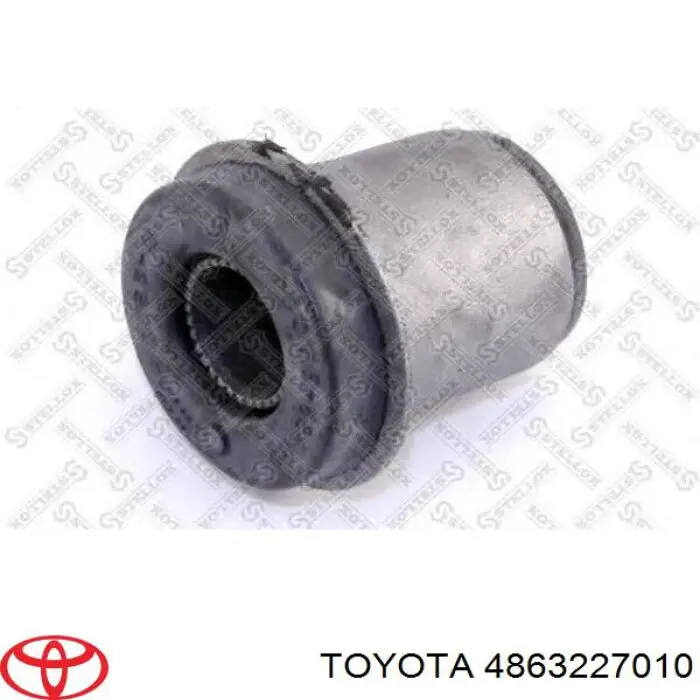 4863227010 Toyota silentblock de brazo de suspensión delantero superior