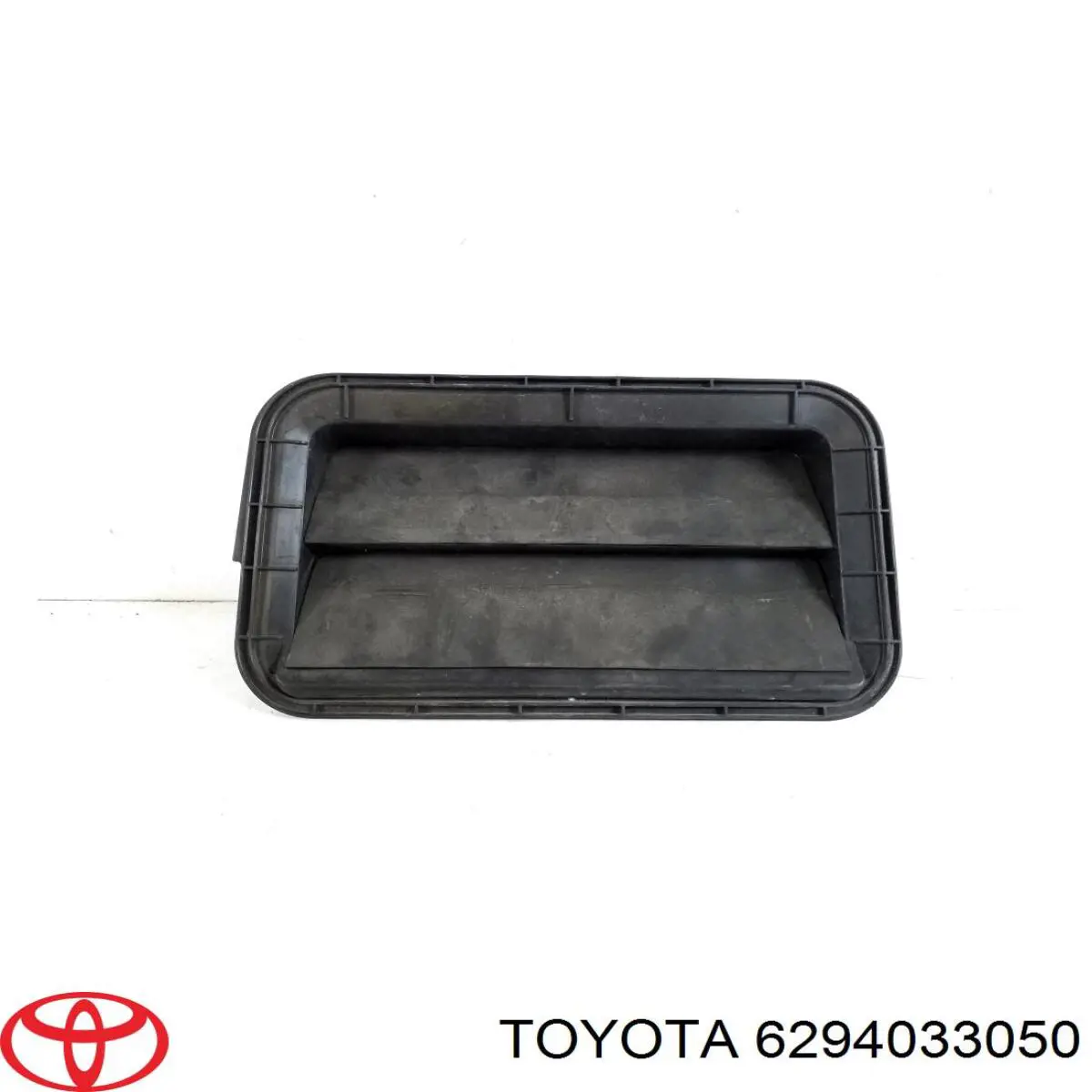 6294033050 Toyota rejilla aireadora de habitáculo trasera izquierda