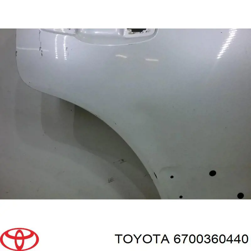 6700360440 Toyota puerta trasera derecha