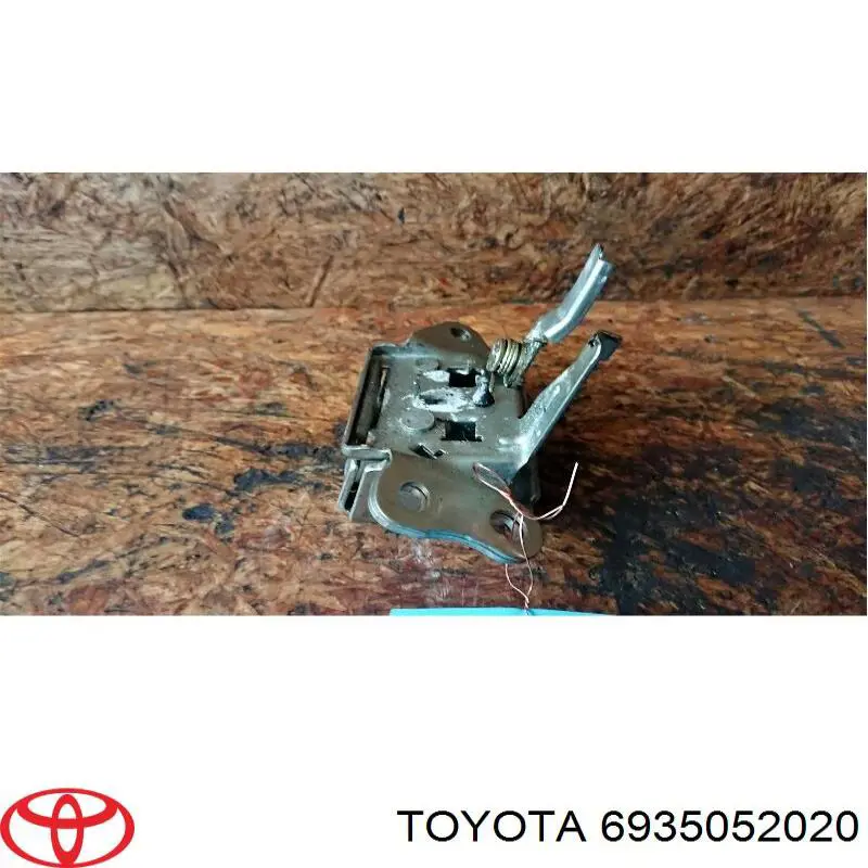  Cerradura de puerta de maletero para Toyota Yaris P10