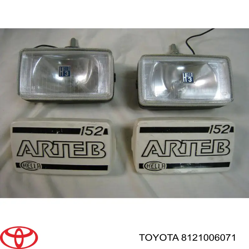 8121006071 Toyota faro antiniebla derecho