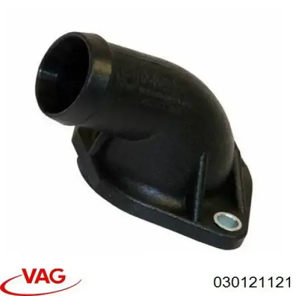 030121121 VAG brida del sistema de refrigeración (triple)