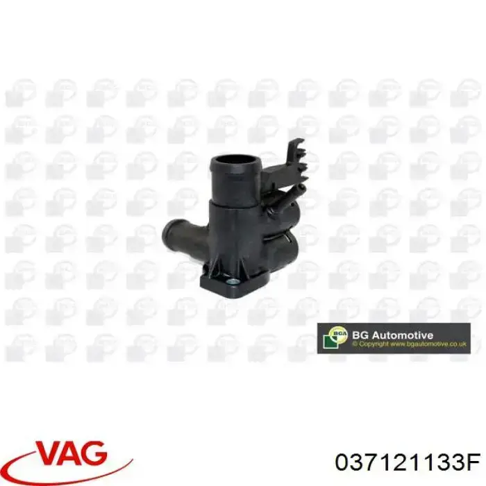 037121133F VAG brida del sistema de refrigeración (triple)