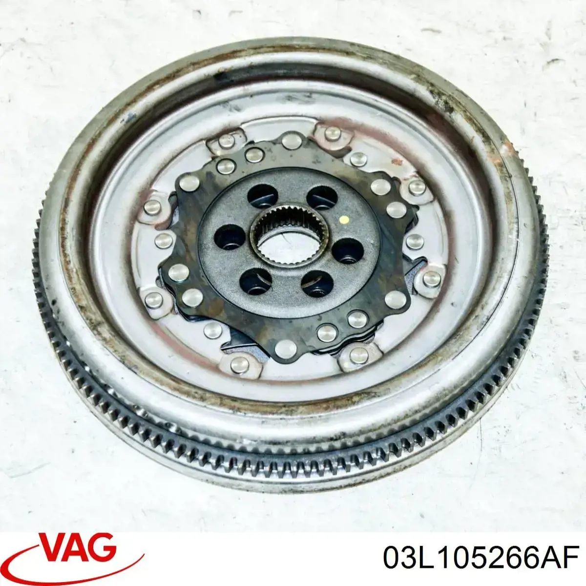 03L105266AF VAG volante motor