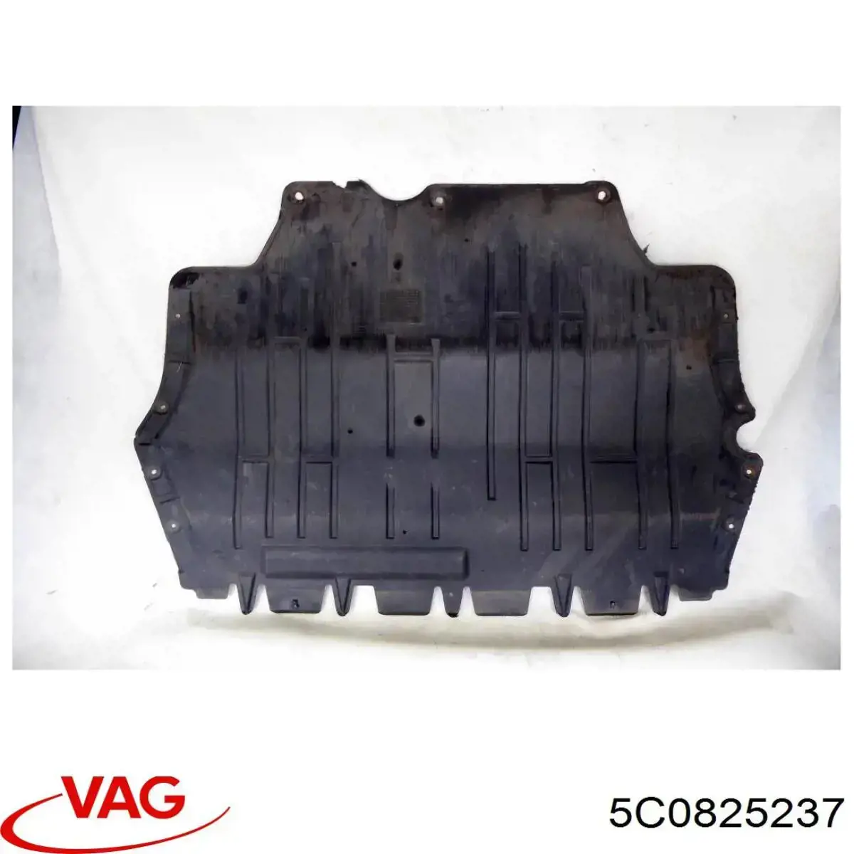 5C0825237 VAG protección motor delantera