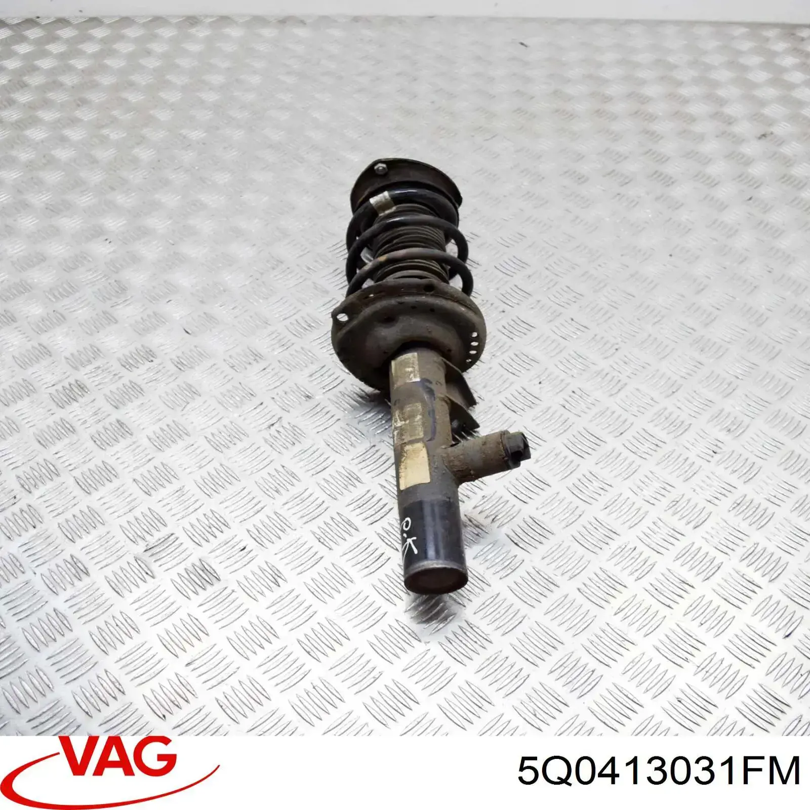 5Q0413031FM VAG amortiguador delantero