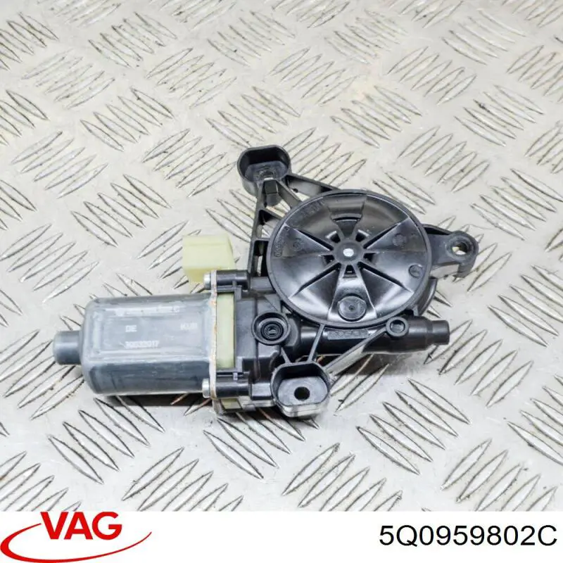  Motor eléctrico, elevalunas, puerta delantera izquierda para Seat Leon KL8