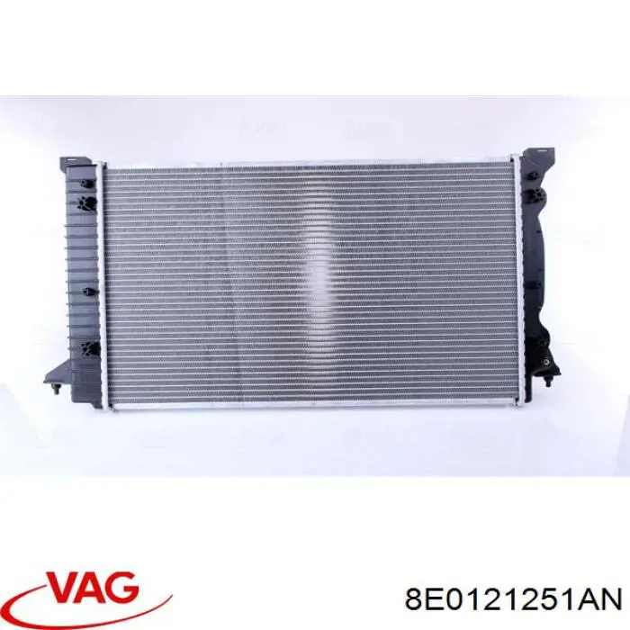 8E0121251AN VAG radiador refrigeración del motor