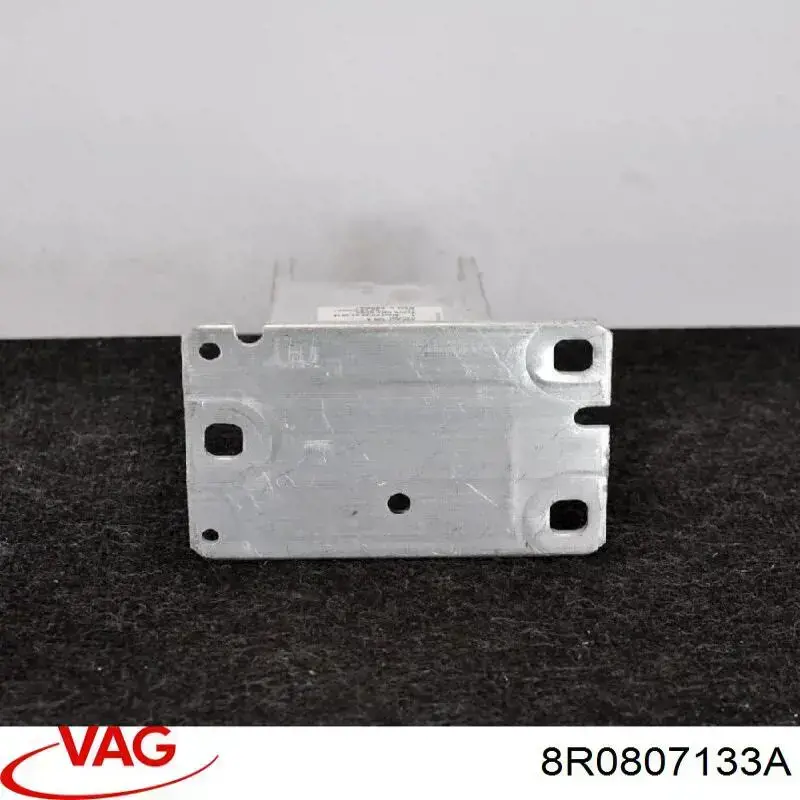 8R0807133A VAG soporte de amplificador de parachoques delantero