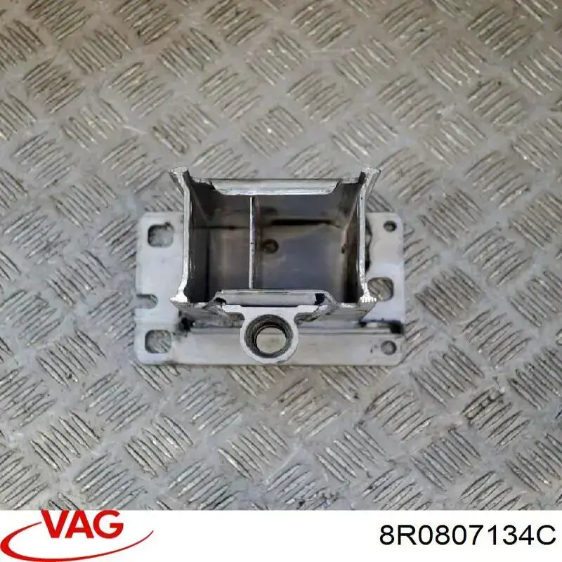 8R0807134C VAG soporte de amplificador de parachoques delantero