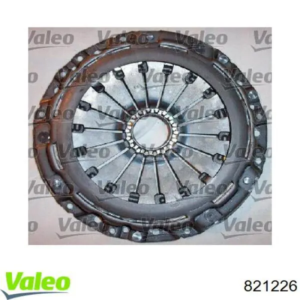 821226 VALEO kit de embrague (3 partes)