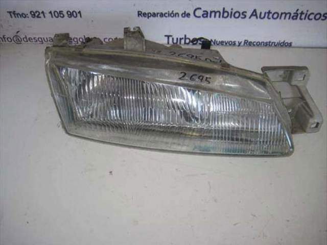 Faro derecho 0K24J51030B Hyundai/Kia