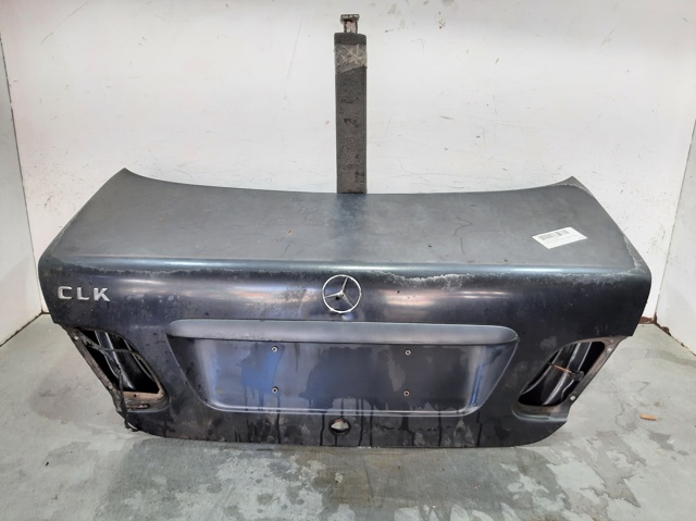 Tapa del maletero 208750017528 Mercedes