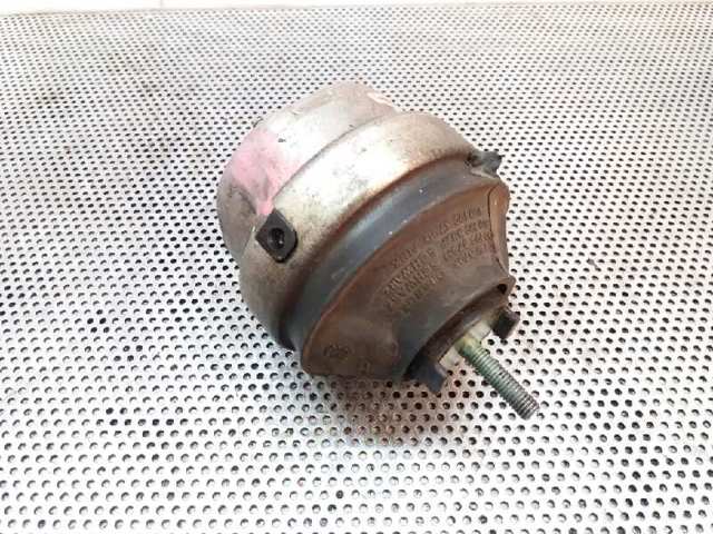 Almoahada (Soporte) Del Motor Izquierda / Derecha 4B0199379D VAG