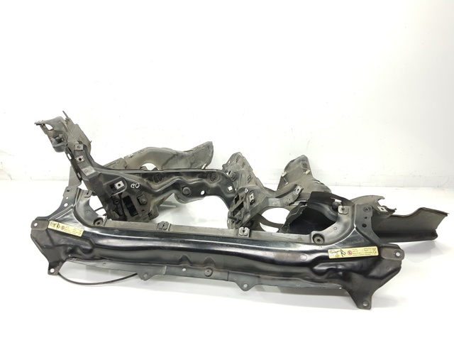 Soporte de radiador inferior (panel de montaje para foco) 51717022966 BMW