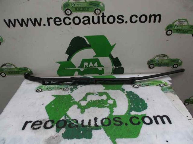 Brazo del limpiaparabrisas 7701050944 Renault (RVI)