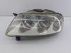 Faros delantero izquierdo 7L6941015BK VAG