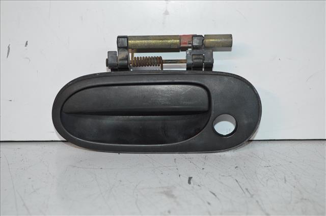 Tirador de puerta exterior delantero izquierda 80607BM660 Nissan