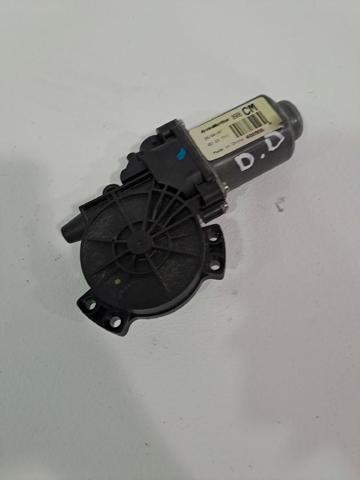 Motor eléctrico, elevalunas, puerta delantera derecha 824602B000 Hyundai/Kia