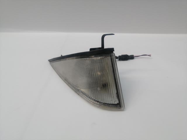 Luz de gálibo delantera derecha 8330205200X Ssang Yong