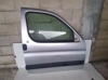 Puerta de coche, delantera, derecha 9004W2 PEUGEOT