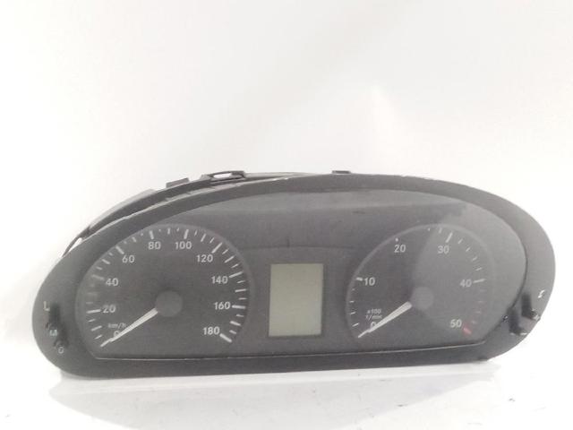 Panel frontal interior salpicadero 9066801380 Mercedes