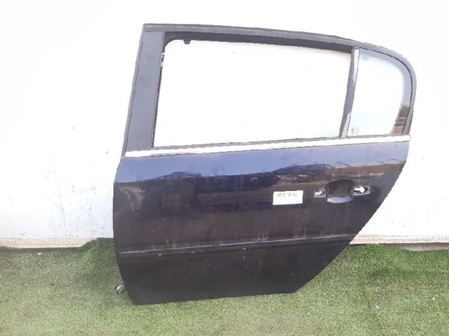 Puerta trasera izquierda 93173923 Opel