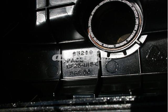 L3G610210A Mazda tapa de culata