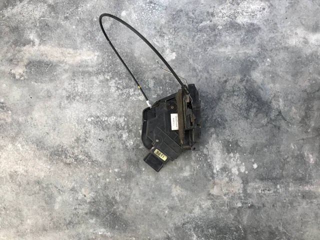  Cerradura de puerta delantera izquierda para Mazda 3 BK14