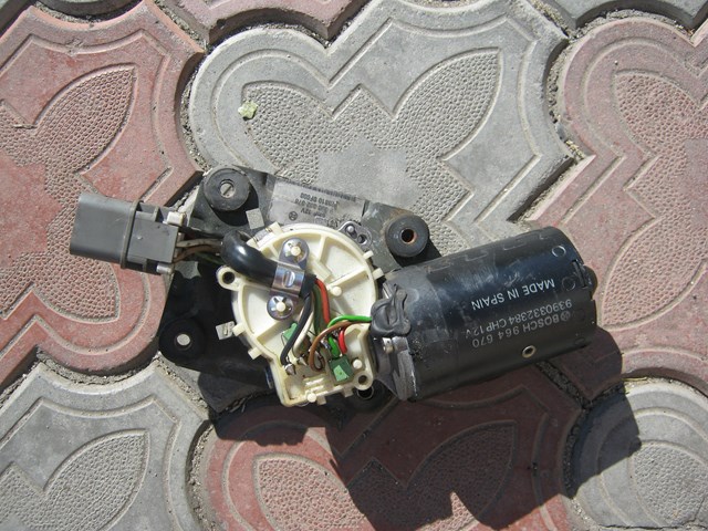  Motor del limpiaparabrisas del parabrisas para Nissan Terrano 2 