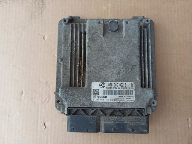 076906022E VAG centralina del motor / modulo de control del motor (ecu)