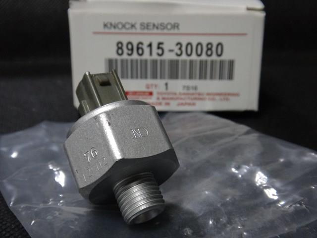 8961530080 Toyota sensor de detonaciones