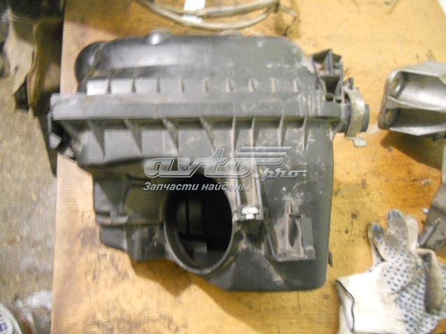 1770022201 Toyota casco de filtro de aire