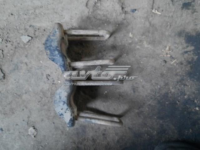  Brida de ballesta para Nissan Navara D40M