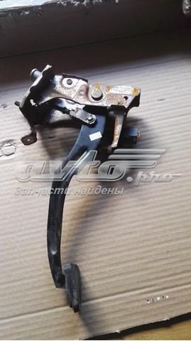 BC8F41300C Mazda pedal embrague