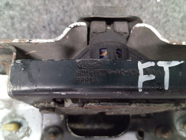 4179571 Ford soporte de bloqueo del capó