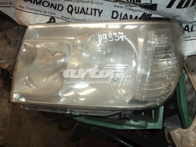 8113060B21 Toyota faro derecho