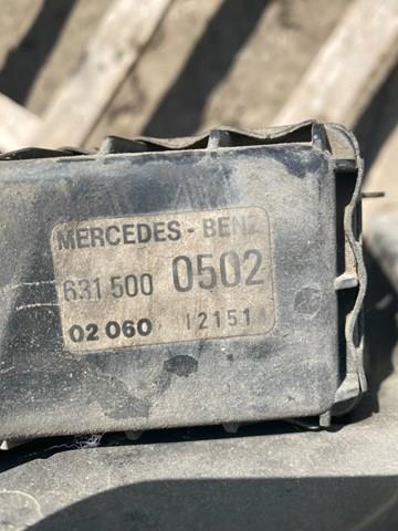  Bastidor radiador (armazón) para Mercedes 100 631