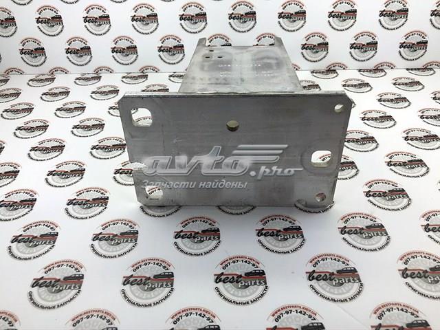 8R0807133A Porsche soporte de amplificador de parachoques delantero