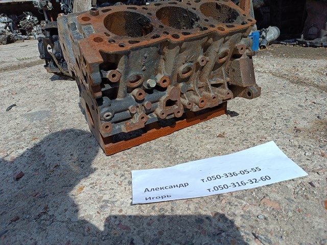 MD373055 Mitsubishi bloque motor