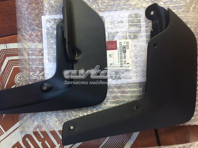  Juego de faldillas guardabarro traseros para Peugeot 208 CA, CC