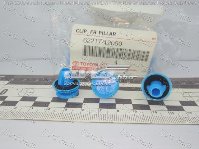 6221712050 Toyota clips fijación, revestimiento puerta