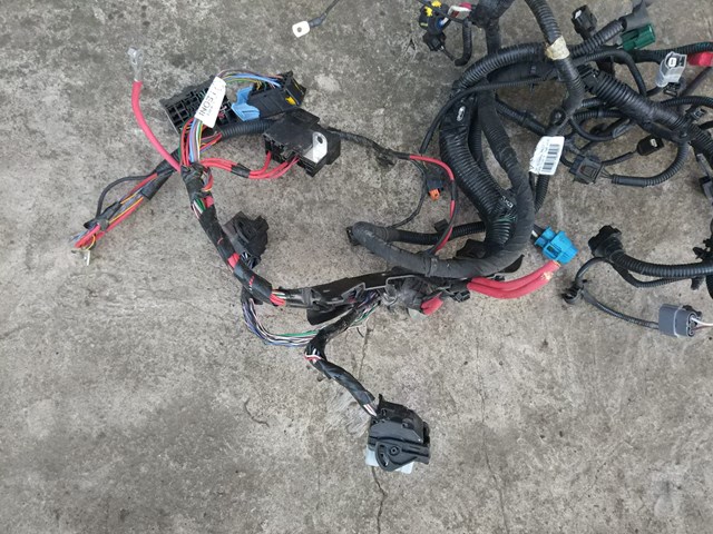  Mazo de cables del compartimento del motor para Dacia Sandero 1 